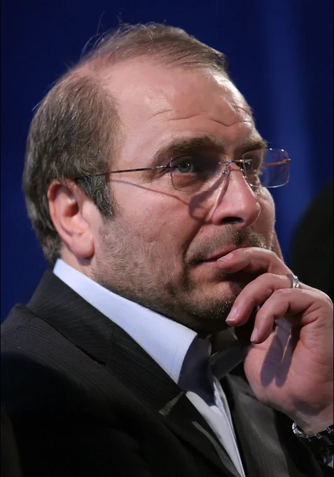 据《政治》杂志报道，川普政府正在"悄然评估"将伊朗议会议长视为潜在合作伙伴，甚至是未来领导人的可能性