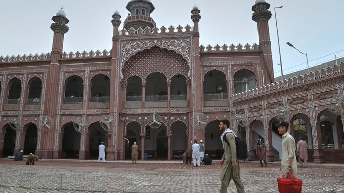 美国将永久关闭驻巴基斯坦白沙瓦领事馆——这是距阿富汗最近的美国外交机构