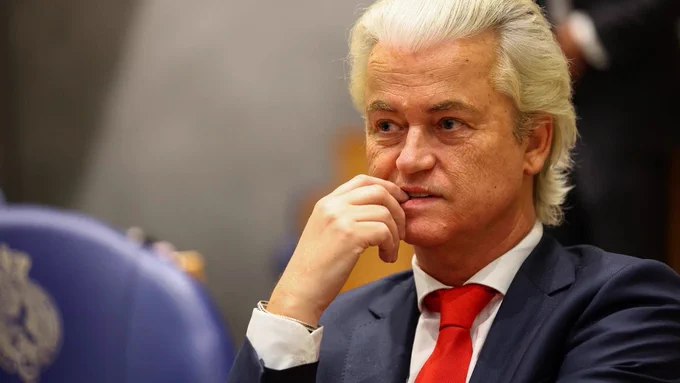 荷兰众议院通过动议，宣布禁止穆斯林兄弟会在荷兰境内活动