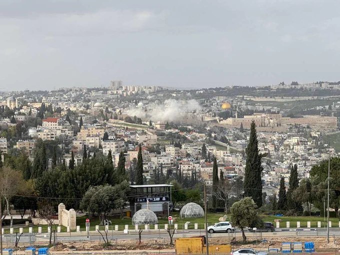 耶路撒冷旧城圣殿山附近遭伊朗导弹碎片击中