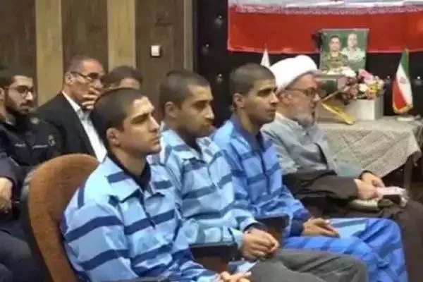 伊朗今日以"报复性死刑"（qisas）将19岁国家青年摔跤队员萨利赫·穆罕默迪执行绞刑