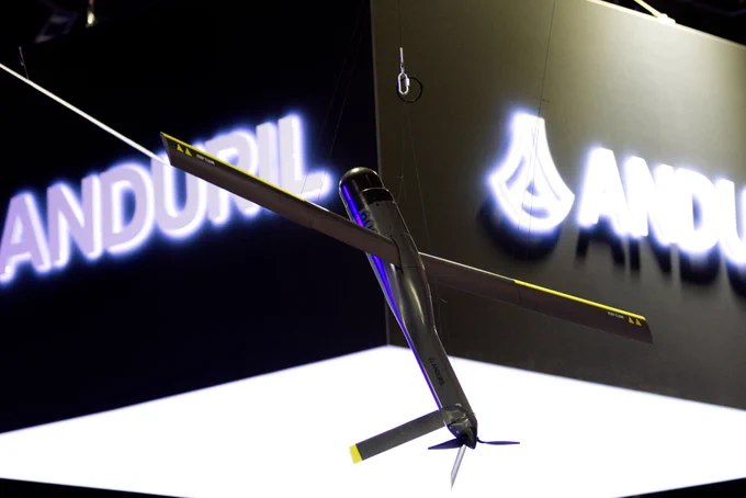 美国陆军向国防科技公司 Anduril Industries 授予一份价值最高达200亿美元的合同，部署其人工智能驱动的 Lattice 平台及相关防务系统