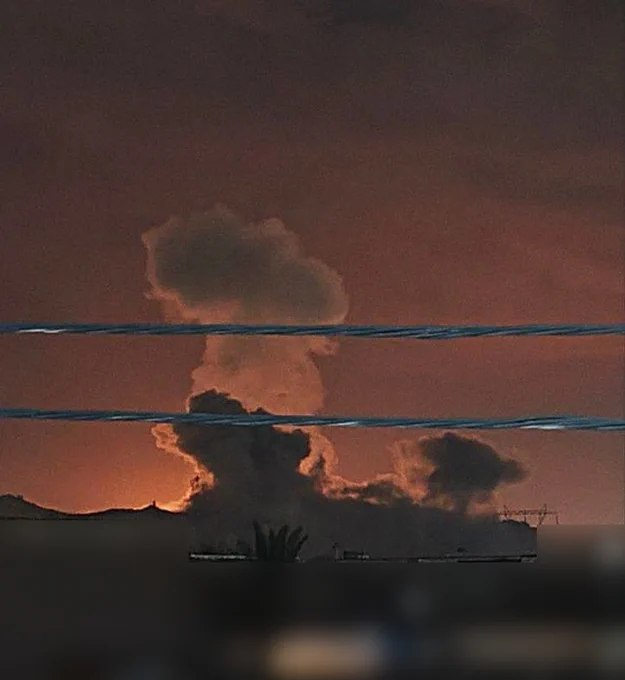 伊朗胡齐斯坦省阿瓦士市当地时间凌晨4:20，居民报告在高尔夫兵营及恰哈尔希尔方向听到约5次剧烈爆炸声