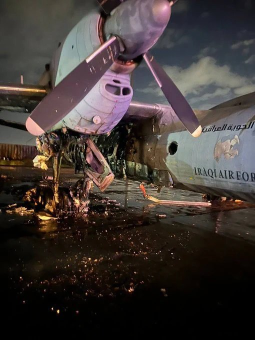 伊拉克空军一架安托诺夫 An-32B 运输机在巴格达国际机场遭疑似无人机或火箭弹袭击，机体受损