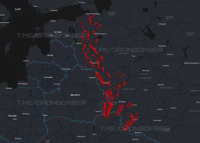 乌克兰再度对俄罗斯波罗的海沿岸石油出口基础设施发动大规模无人机集群攻击，目标位于芬兰和爱沙尼亚附近海岸