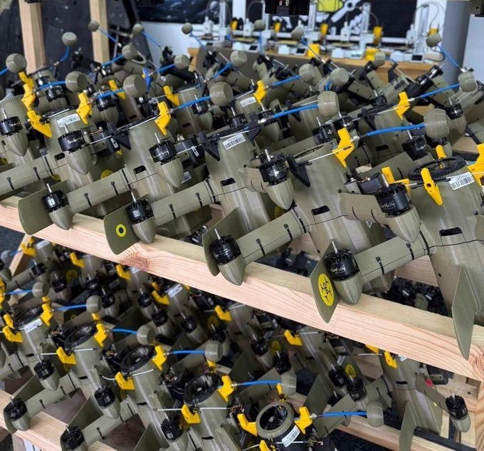 泽连斯基表示，乌克兰目前每日最多可生产2000架拦截无人机