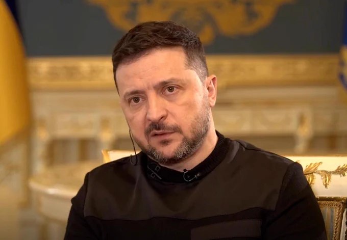 泽连斯基披露乌俄战争伤亡比例："战争初期，双方伤亡比约为1比3