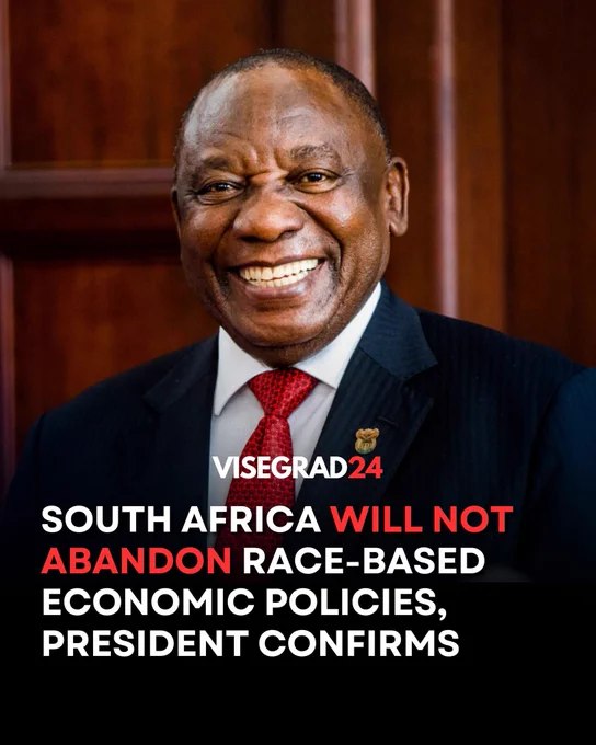 南非总统西里尔·拉马福萨表示，该国不会放弃被称为"黑人经济赋权（BEE）"的种族平权政策