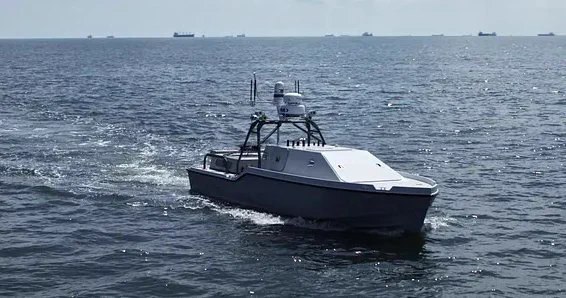 美国已将由马里兰州公司 BlackSea 建造的无人艇部署至伊朗战区