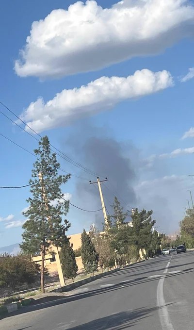 伊朗中部城市亚兹德科赫斯坦公园附近区域再度遭到空袭，当地居民于周五下午约16:15发来消息证实此事