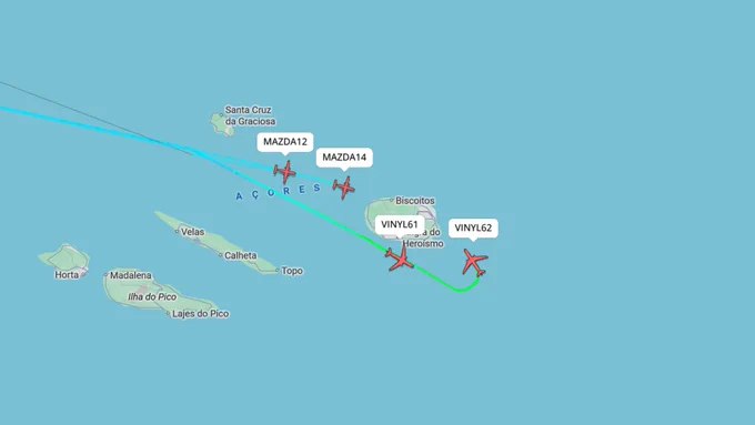 美军正向中东增派E-2D鹰眼舰载预警机（已发现至少5架部署），以强化预警能力与作战协调