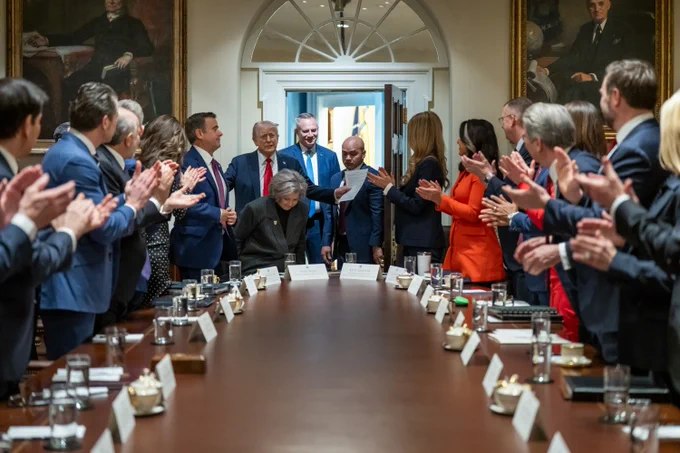 川普在解雇帕姆·邦迪后，正考虑对内阁进行更多人事调整