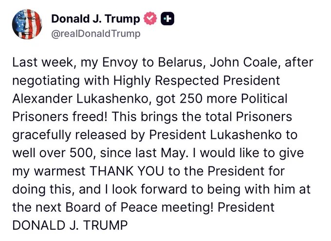 川普宣布，上周其派驻白俄罗斯特使约翰·科尔与总统卢卡申科谈判后，成功促成250名政治犯获释