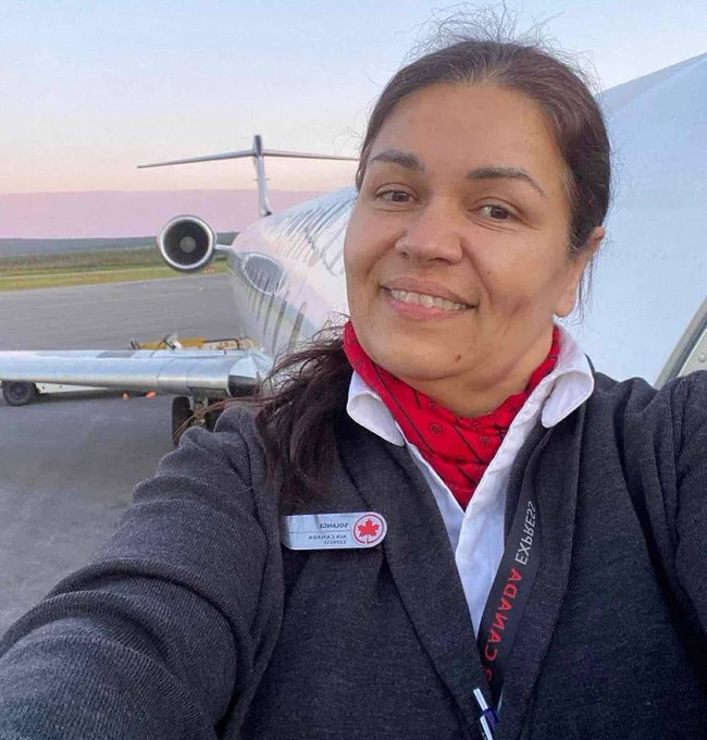 一名乘务员在拉瓜迪亚机场空难中奇迹生还