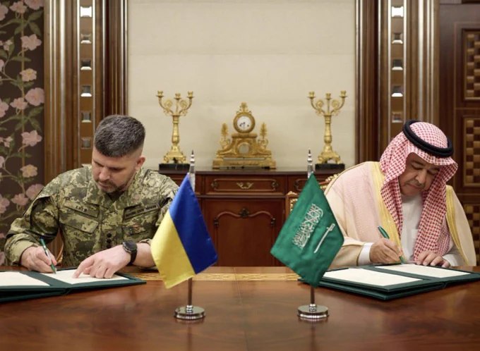 乌克兰与沙特阿拉伯签署军事合作协议