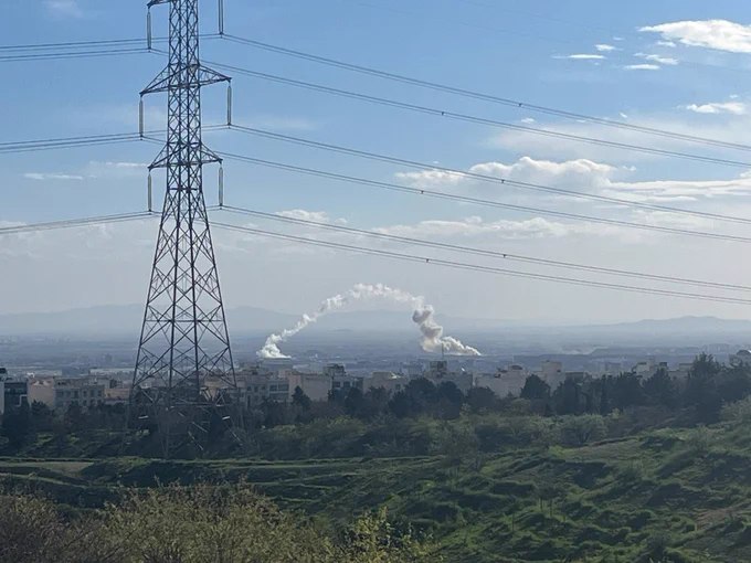 伊朗：当地时间下午16:07，德黑兰西部马赫拉巴德机场方向疑似发射一枚防空导弹，但发射失败